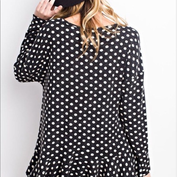 Easel NWT Peplum Top - Picture 4 of 5